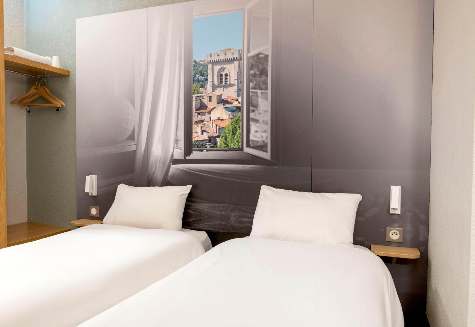B&B Hôtel Avignon  Le Pontet  Exterior foto